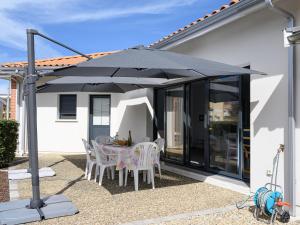 Maison moderne près plage Aiguillon - 2 chambres, terrasse, jardin, parking - Calme et confort - FR-1-420-63