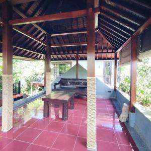 Prama House in Kedewatan