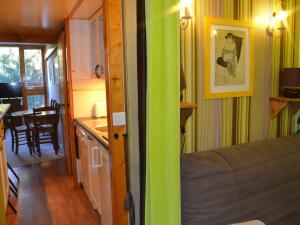 Studio rénové 4 pers, Arc 1800, proche pistes - FR-1-411-758