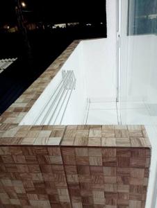 Casa espaçosa com piscina e garagem - Caraguatatuba