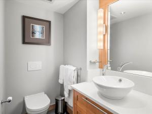 Ski InOut, Steam Shower, Pool, Hot Tub, Sauna