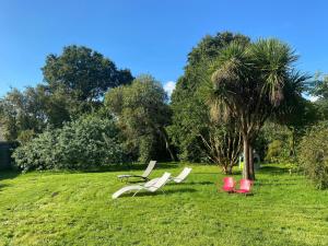 Maisons de vacances Charming holiday home with a large garden in the Cotentin : photos des chambres