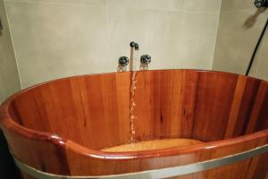 Pipas Terroir & Domos Perlage - Experiências Únicas no Vale dos Vinhedos