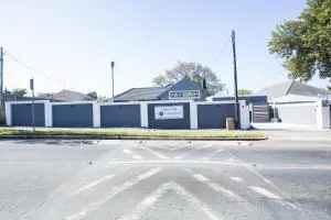 Hope and Faith at 14 on beach - Bunkers Hill