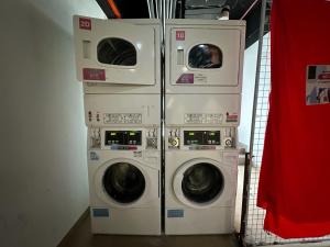 ITCC Manhattan by StayIn 5pax