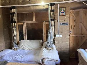 Shoonya Home Stay - Devalsari Deodar Forest Range - 60min from Mussoorie