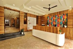 Hotel Sparkle Inn Just 400 Meters From Udaipur Railway Station