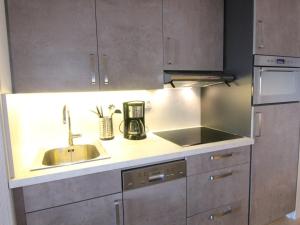 Appartement 3 pièces, 6 pers, 45m² - Couv.piscines, prox.pistes et écoles ski, parking, balcon, WiFi - FR-1-405-161