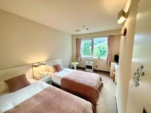 Hotel Justice - Ski IN Ski OUT - Minami Uonuma