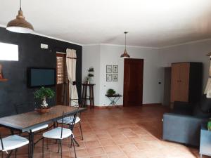 L'aura monolocale con cucina img22