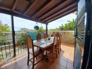 House near CR7 Museum