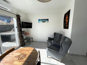 Appartements Koh Lanta Siam Mahanakhon Appart & Spa : photos des chambres