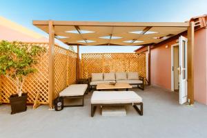 Krinis houses next the old harbour