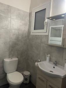 Rooms fbΓιώργος Πιπερης