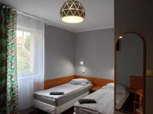 ZAJAZD Wałbrzych - 瓦乌布日赫