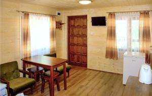 Pet Friendly Home In Ruciane - Nida