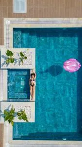 VİLLA ARNA - Ahatli