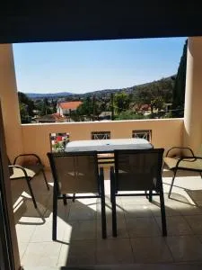 CHRISTIANO Apartment - Varvásion