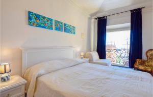 2 Bedroom Lovely Apartment In Genova
