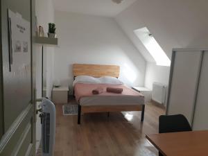 Sejours chez l'habitant Chambre double privative avec ventilateur : photos des chambres