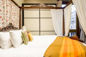 The Regency Studio at 82 Cathedral