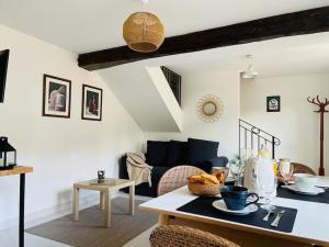 Maisons de vacances Gite cosy a Chambly : photos des chambres