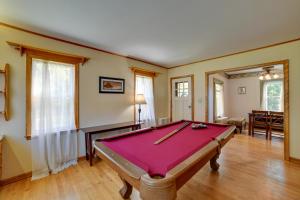 Rustic Bainbridge Retreat w Spacious Yard!