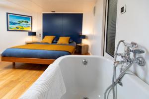 Bateaux-hotels LA PENICHE : photos des chambres