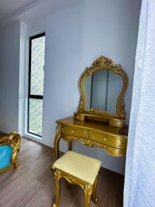 Disneyland Theme DFB homestay 03 Gala City Armadale Residence