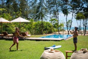 niketh villa komari arugambay