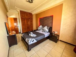 Résidence Charatan - Spacious Family Retreat 200m from Beach