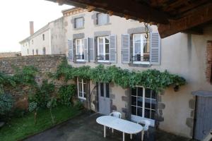 Maisons de vacances La maison de Rene, gite coeur d-Auvergne : photos des chambres