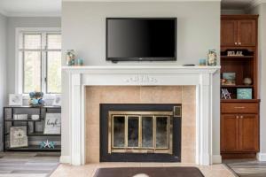 Modern Golfview Condo near the Grand Traverse Bay