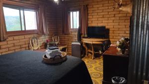 Rustic Rooms by Kings Canyon & Sequoia National Parks