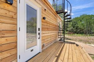 The Lonely Bull Luxury Container Home on 5 Acres