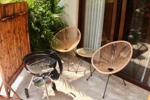 Lively condo in Zihua!