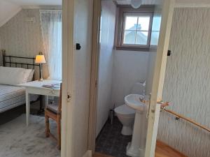 Holmåkra long stay by House Viola, 3 bedroom entire house in Bodafors, sleeps 7