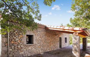 Maisons de vacances Pet Friendly Home In Labeaume : photos des chambres