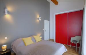 Maisons de vacances Pet Friendly Home In Labeaume : photos des chambres