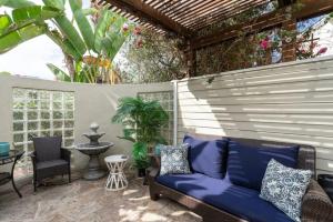 4221 Urban oasis in Hillcrest Mission Hills