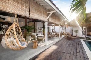 A Casa Di Renucci by Alfred in Bali