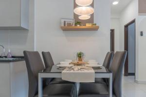 KSL A 3R3B 1-5Pax #Daya#Austin#Ikea#Aeon