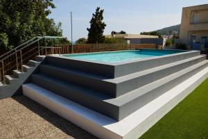 Luxury Karfas House
