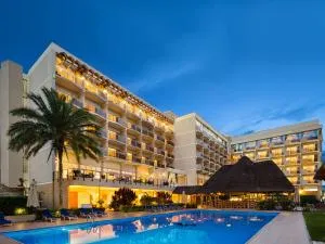 Hotel des Mille Collines - Taba