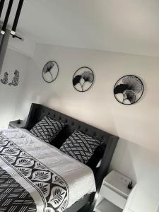 Appartements Black Pearl : Basel, Wifi, Parking : photos des chambres