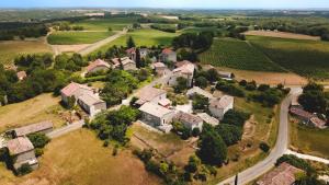 Maisons de vacances Maisonnette Lotoise en pierre blanche : photos des chambres