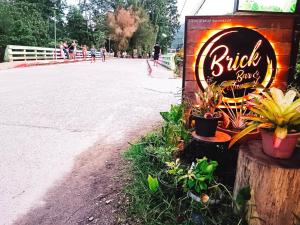 Khao-Sok Bed and Breakfast