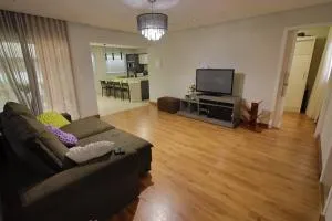 Família Warella - Enseada do Brito