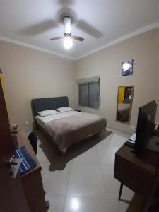 Casa Localizado no Centro de Guape MG