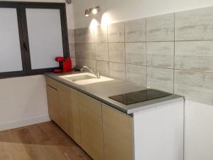 BudgetBnb 134, Toulon grand studio ensoleillé